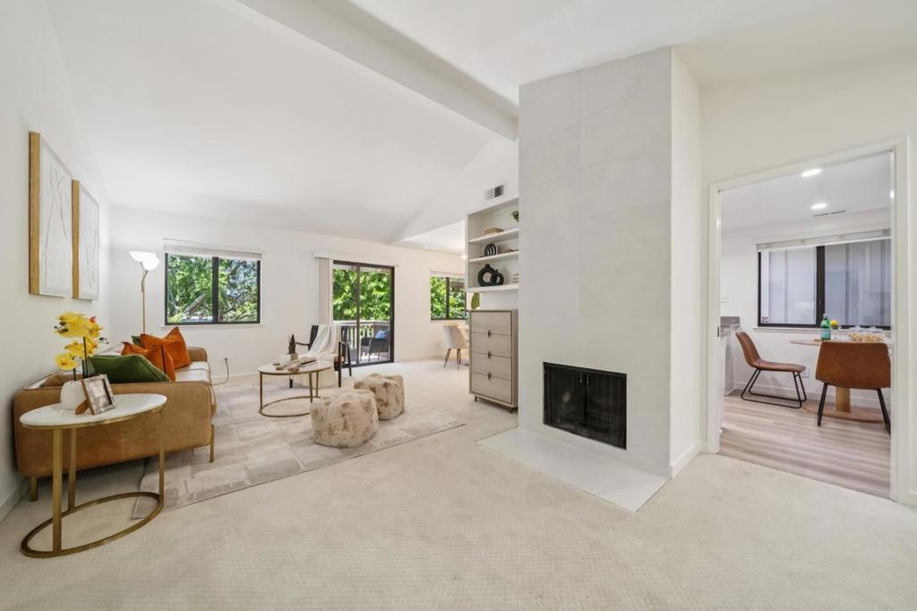 18899 Sara Park Circle
