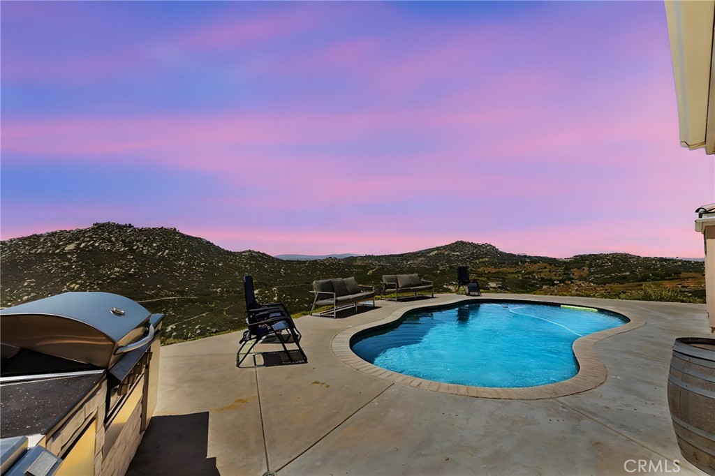 Ramona - Residential