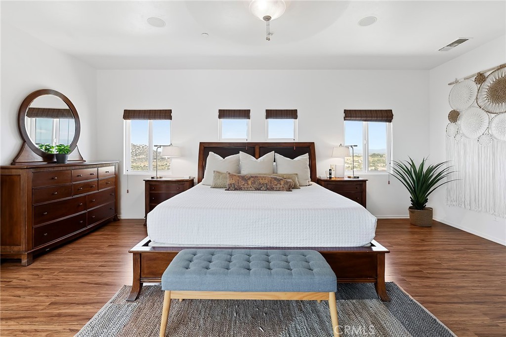 Ramona - Residential