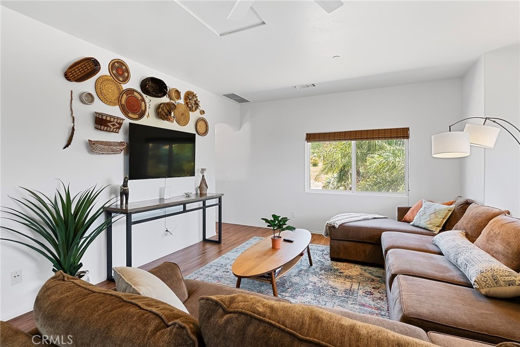 Ramona - Residential