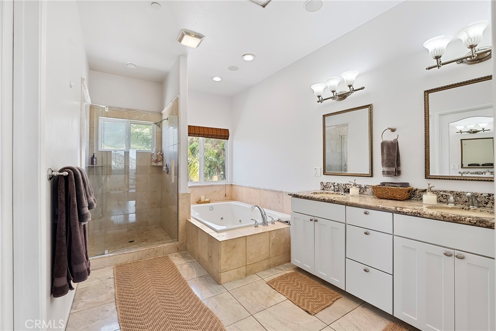 Ramona - Residential