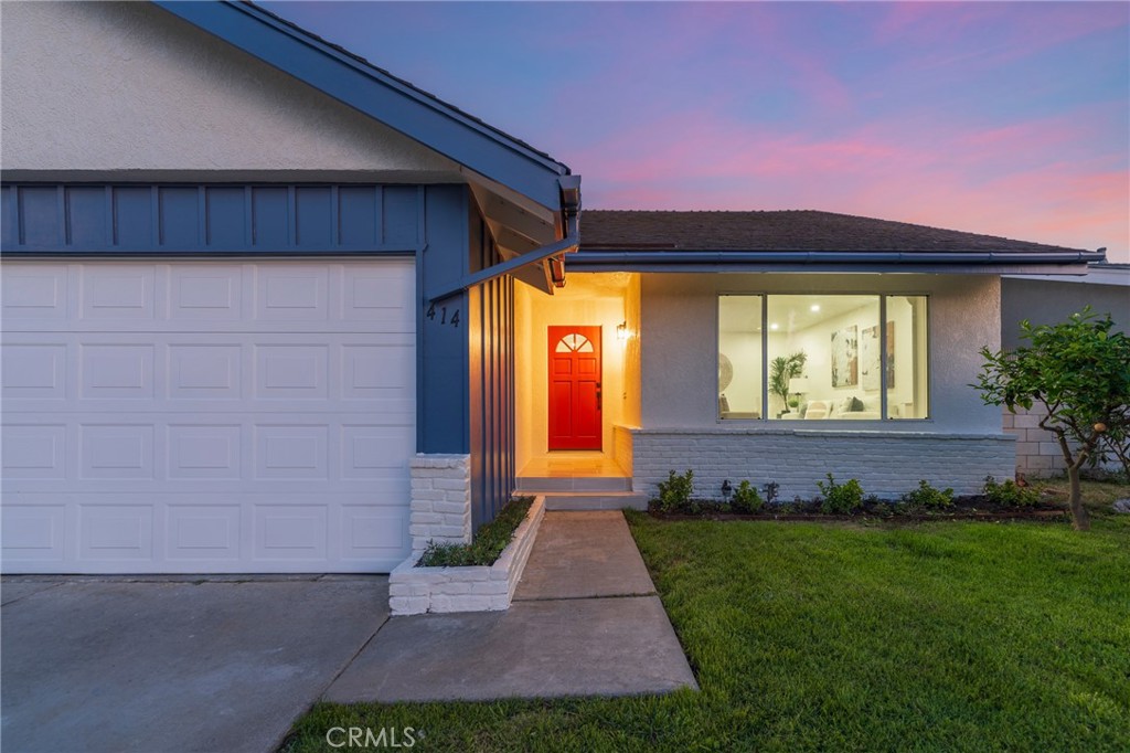 414 E Clarion Dr.