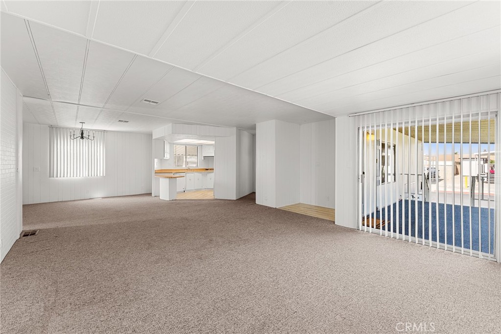 1855 E Riverside Drive 266