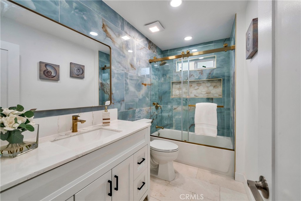 Canyon (CYN) - Residential