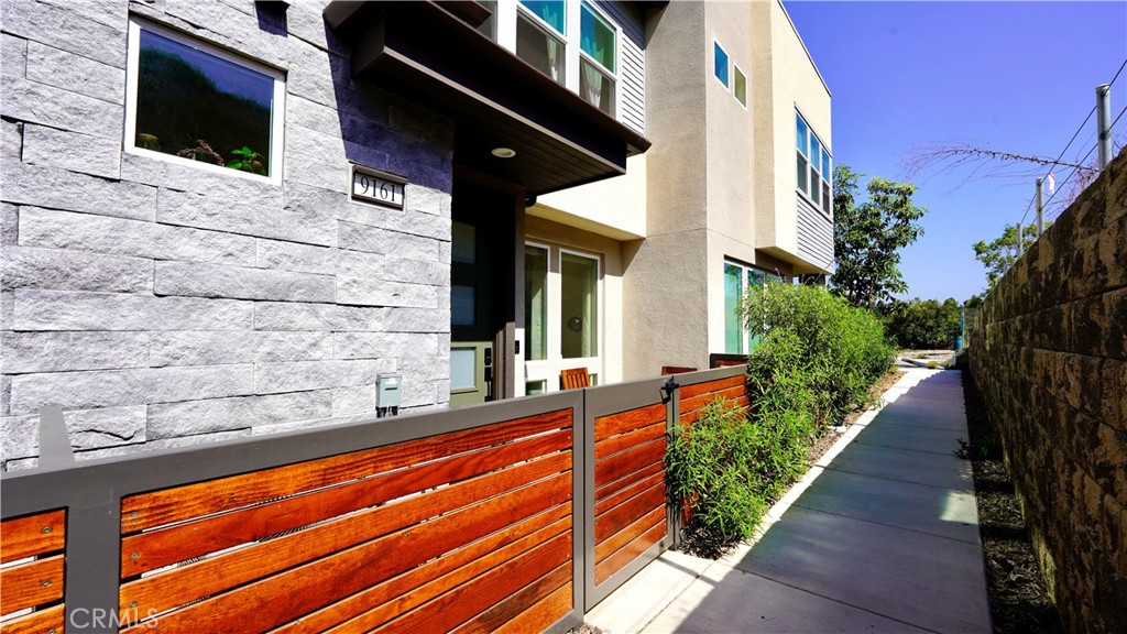 Modern & Quiet 3BR Smart Townhome with Scenic Views + Resort-Style Amenities
Experience elevated living in this stylish 3-bedroom, 2.5-bath smart townhome, located in a quiet and more private setting near the cul-de-sac with ample visitor parking. Situated within the highly sought-after 3Roots community in San Diego’s scenic Sorrento Mesa, this home blends modern innovation with natural beauty in a thoughtfully master-planned environment designed for comfort, connection, and convenience.
Smart home features integrate seamlessly into a sleek, high-tech interior, with app-controlled lighting, blinds, locks, appliances, and motion-sensor lighting throughout. Additional highlights include biometric bedroom door locks, an EV-ready garage, and owned solar panels. Extra storage is available with custom overhead racks in the garage.
This home enjoys a prime position with no front-facing neighbors and serene hill views that bathe the interior in soft morning light. The bright, open-concept layout features sleek laminate flooring, a large kitchen island perfect for gatherings, and a convenient half bath on the main level. Upstairs, all three bedrooms await—including a luxurious primary suite with walk-in closet and dual sinks—along with a high-end all-in-one washer/dryer unit.
Residents of 3Roots enjoy resort-style amenities including a luxury gym with group fitness classes, a lap and leisure pool, hot tub, lounge, and relaxing sauna. The community’s location—bordered by Camino Santa Fe and Carroll Canyon Road, and perfectly positioned between I-15 and I-805—offers unbeatable convenience to beaches, downtown San Diego, major employers, shopping, dining, and more, all within a 15-minute drive.
Modern. Smart. Sustainable. Welcome to your quiet sanctuary at 3Roots.