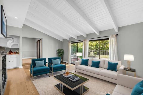 Photo of 23024 Park Sorrento, Calabasas, CA 91302 (MLS # SR25269893)