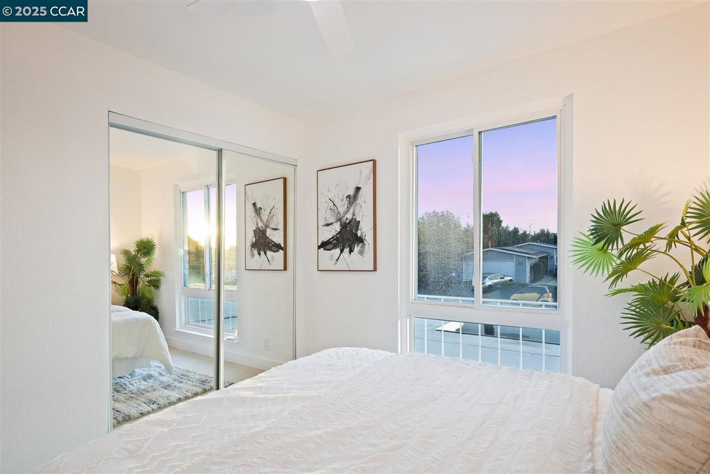 PARK PLAZA - Residential