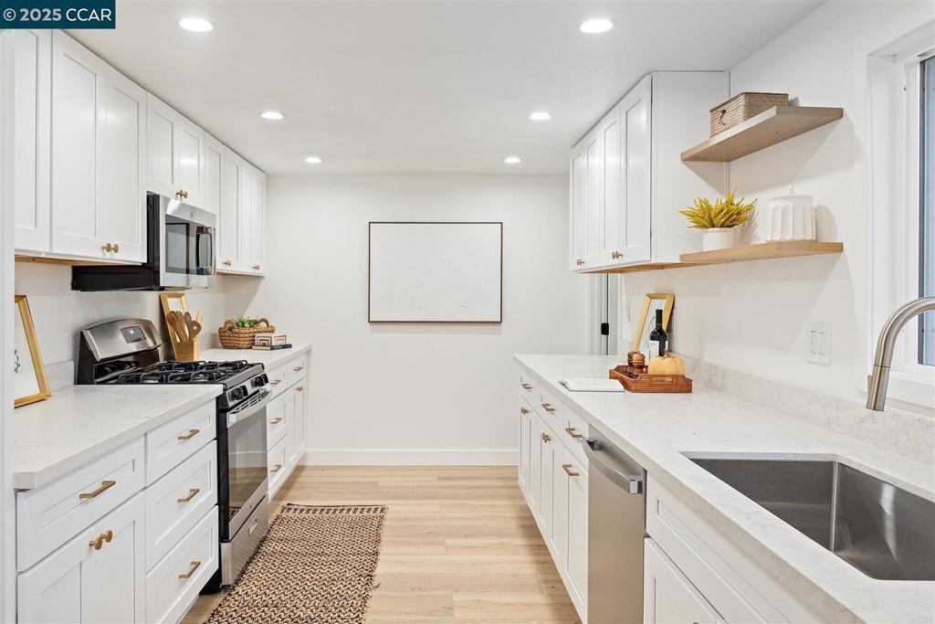 PARK PLAZA - Residential