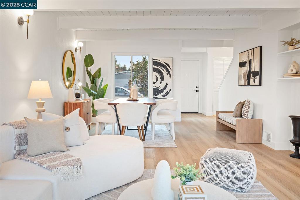 PARK PLAZA - Residential