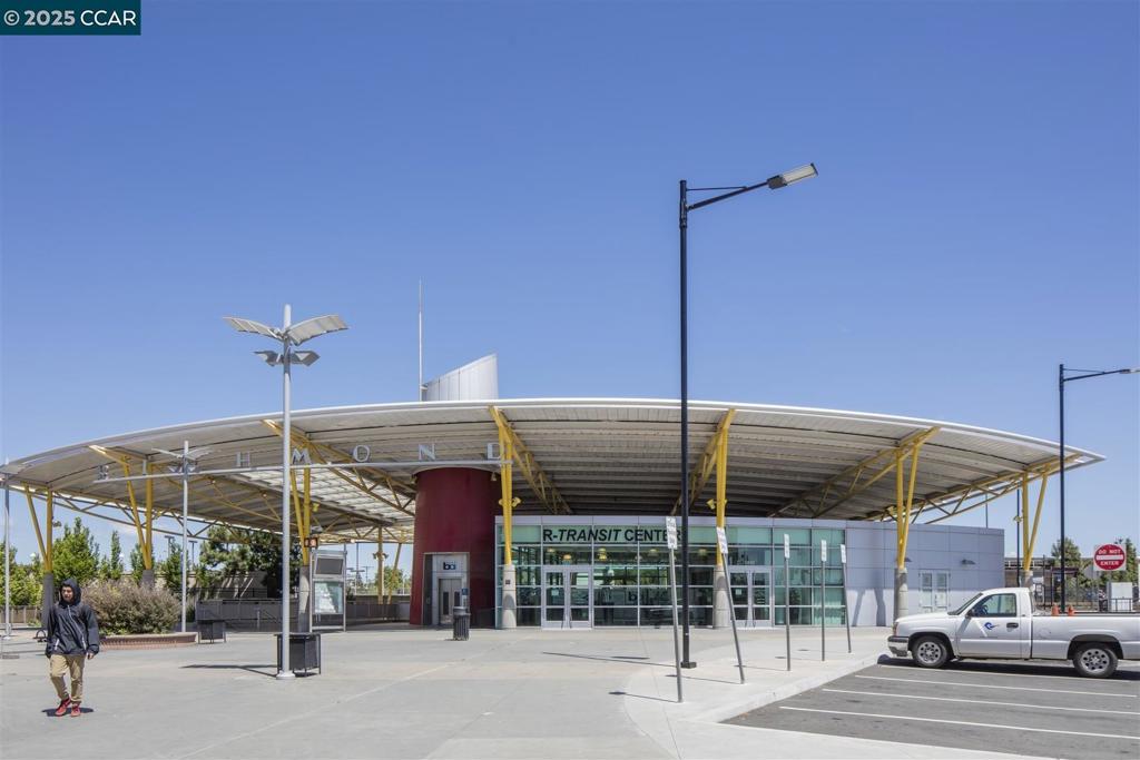 PARK PLAZA - Residential