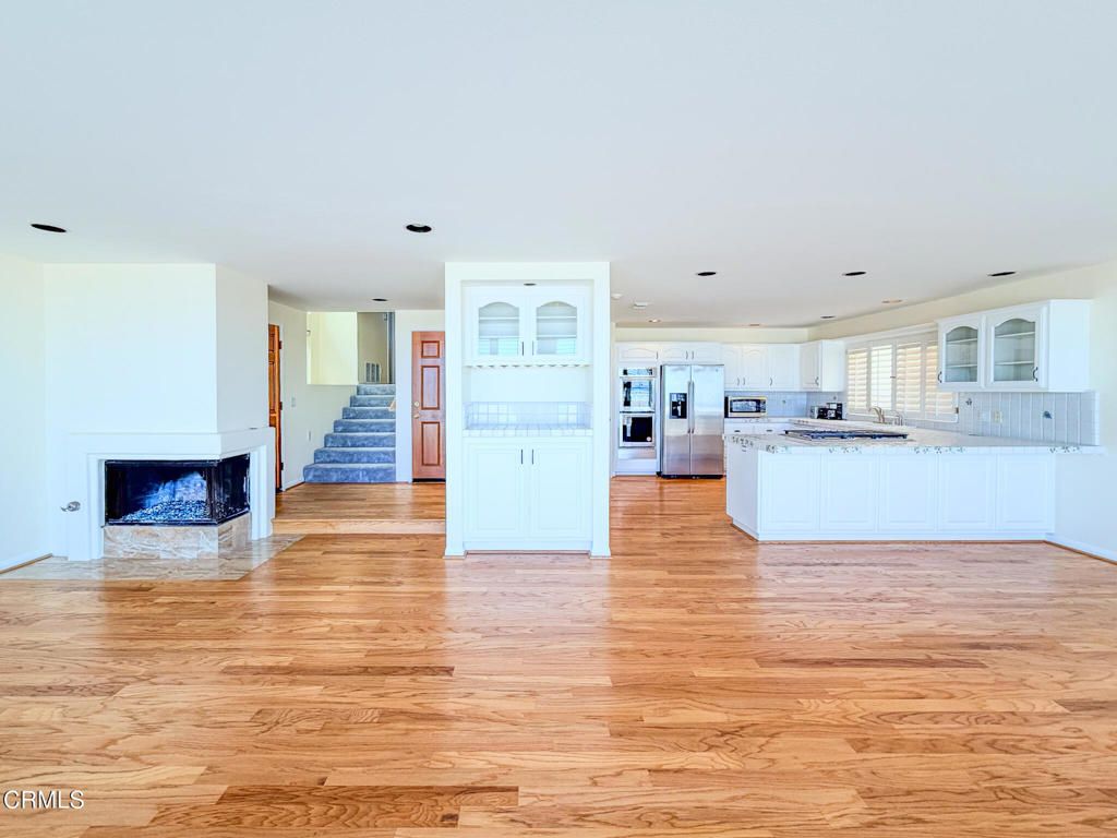 Photo of 3637 Ocean Drive, Oxnard, CA 93035 (MLS # V1-33015)