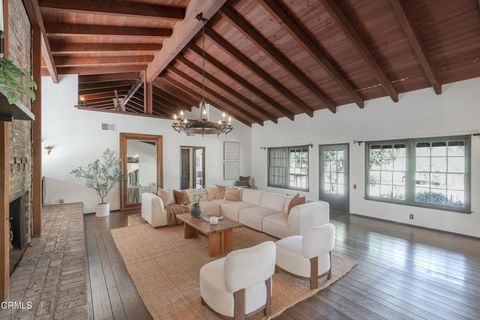 Photo of 10400 Mcbroom Street, Sunland, CA 91040 (MLS # P1-23806) Photo of 10400 Mcbroom Street, Sunland, CA 91040 (MLS # P1-23806)