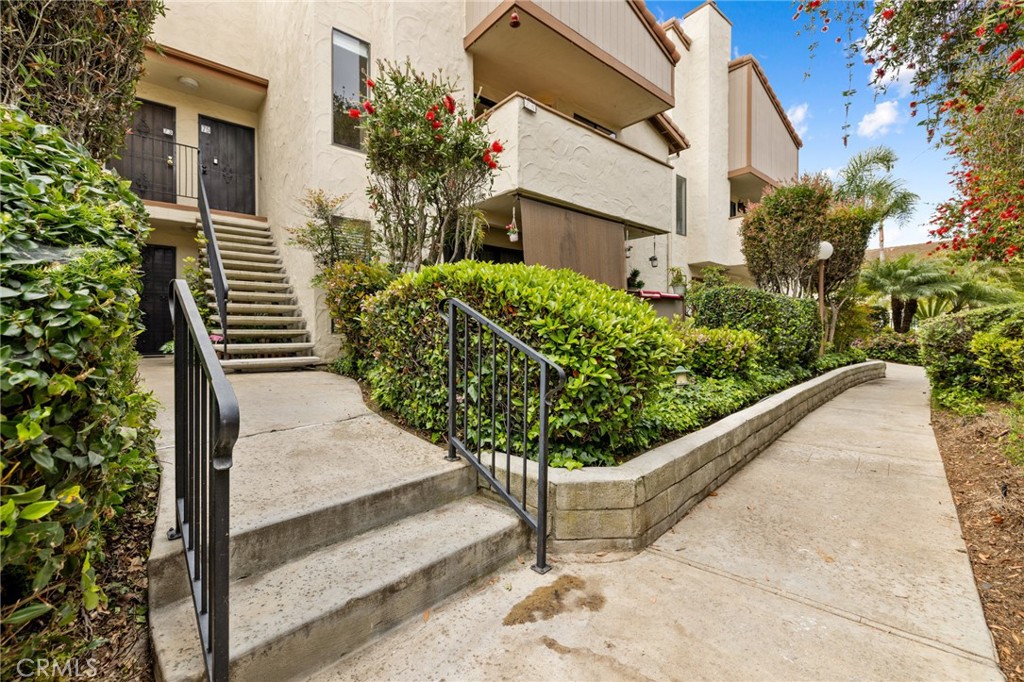 110 N 2nd Avenue 75