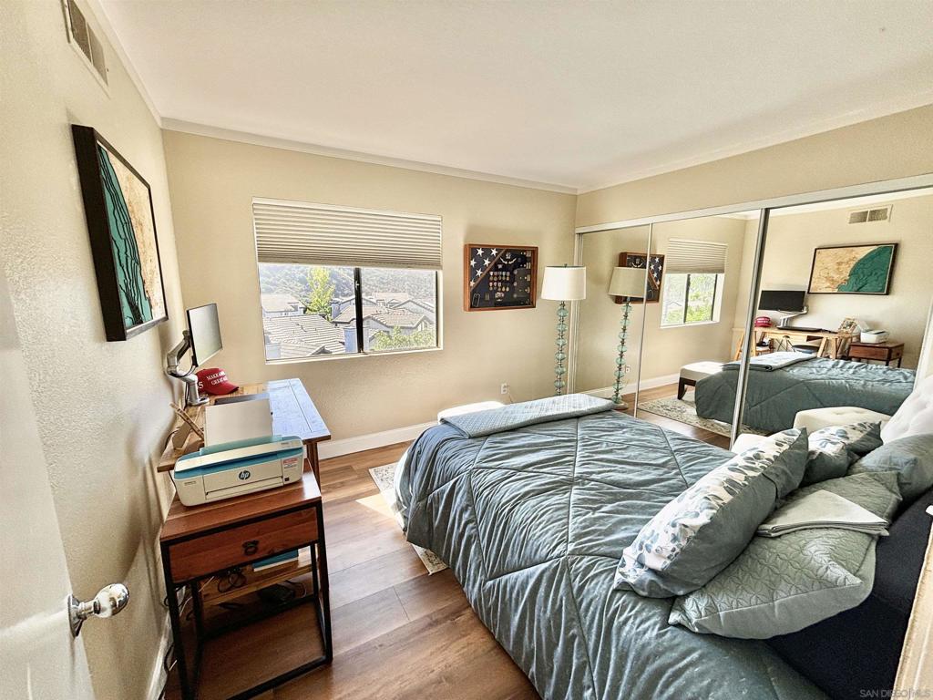 Linda Vista - Residential