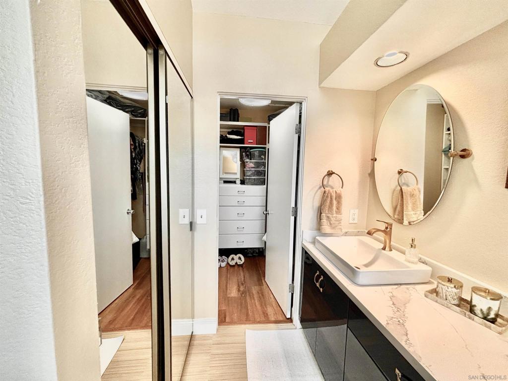 Linda Vista - Residential