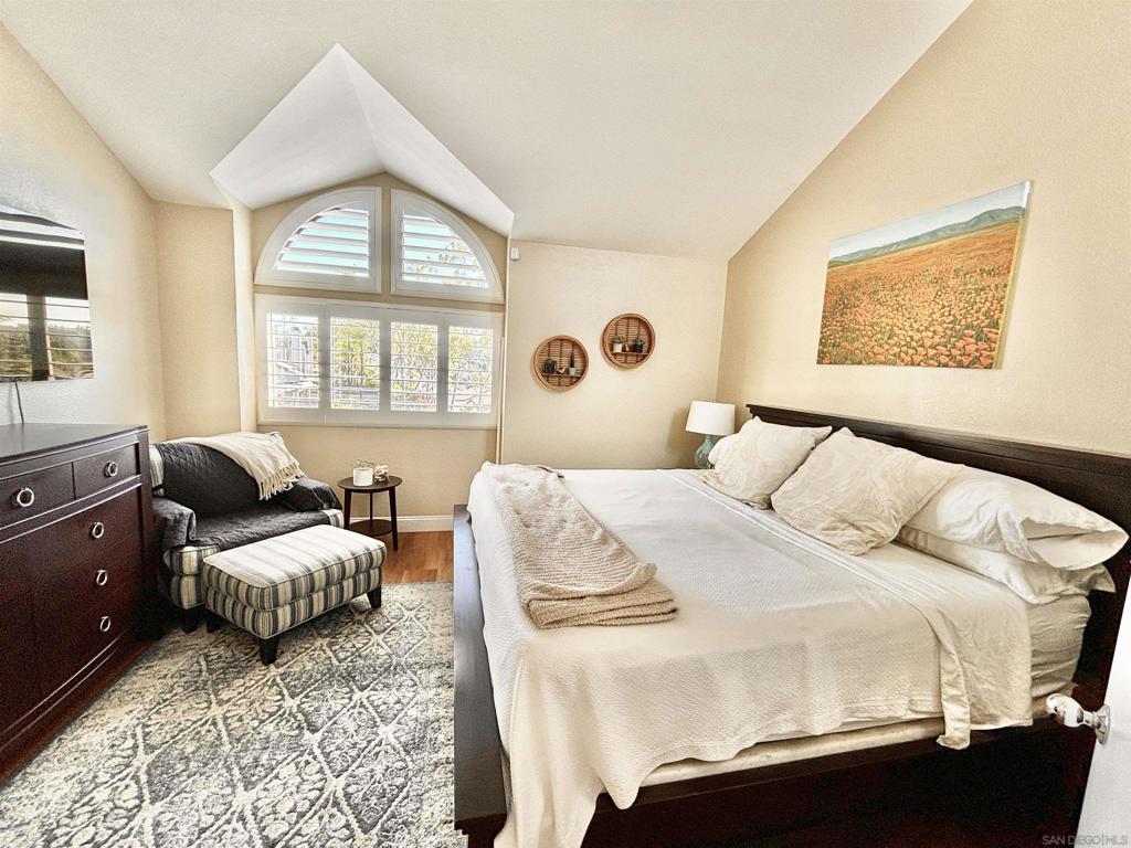 Linda Vista - Residential