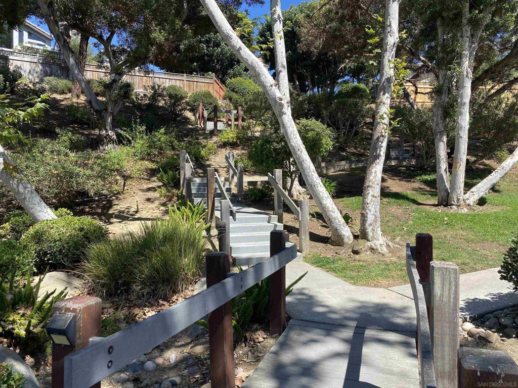 Linda Vista - Residential