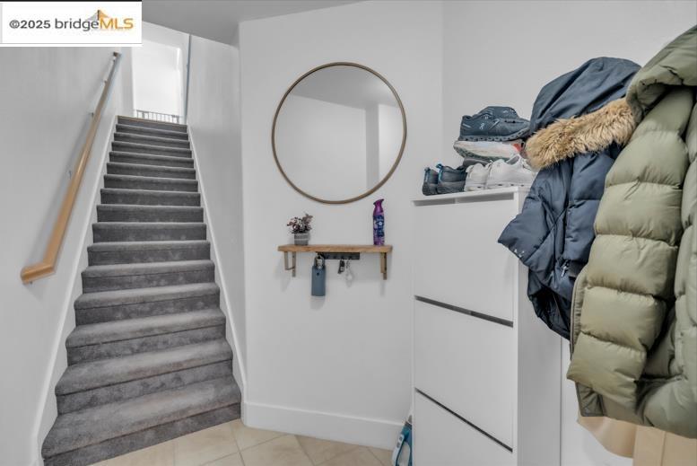 OAKLAND HILLS - Residential