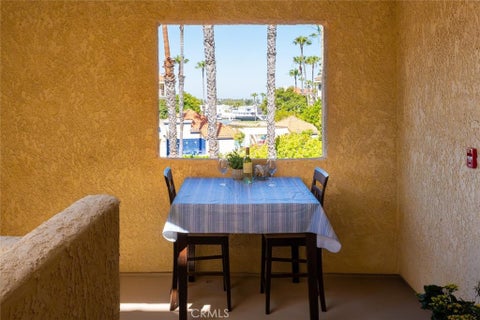 Tiny photo for 4207 Harbour Island LN, Oxnard, CA 93035 (MLS # SR26112169)