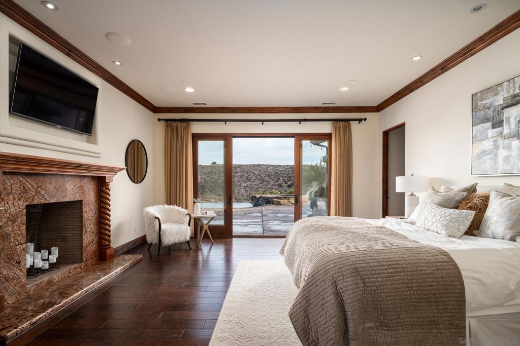 Rancho Santa Fe - Residential