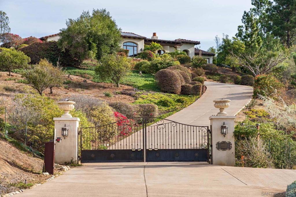 Rancho Santa Fe - Residential
