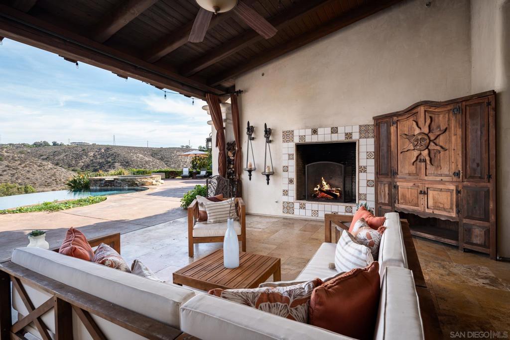 Rancho Santa Fe - Residential