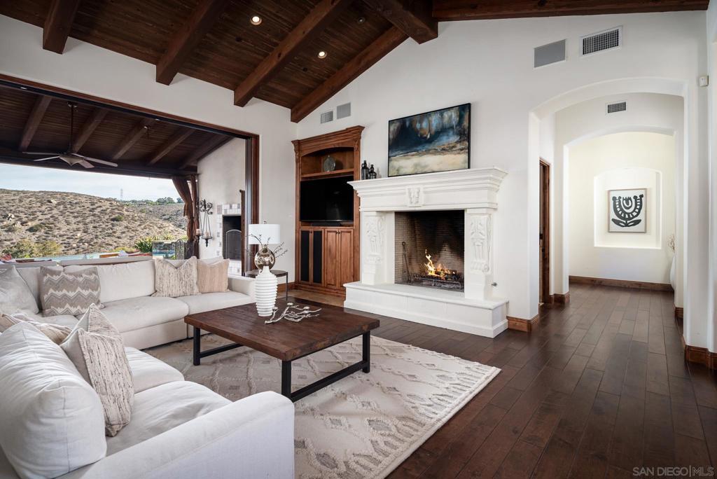 Rancho Santa Fe - Residential