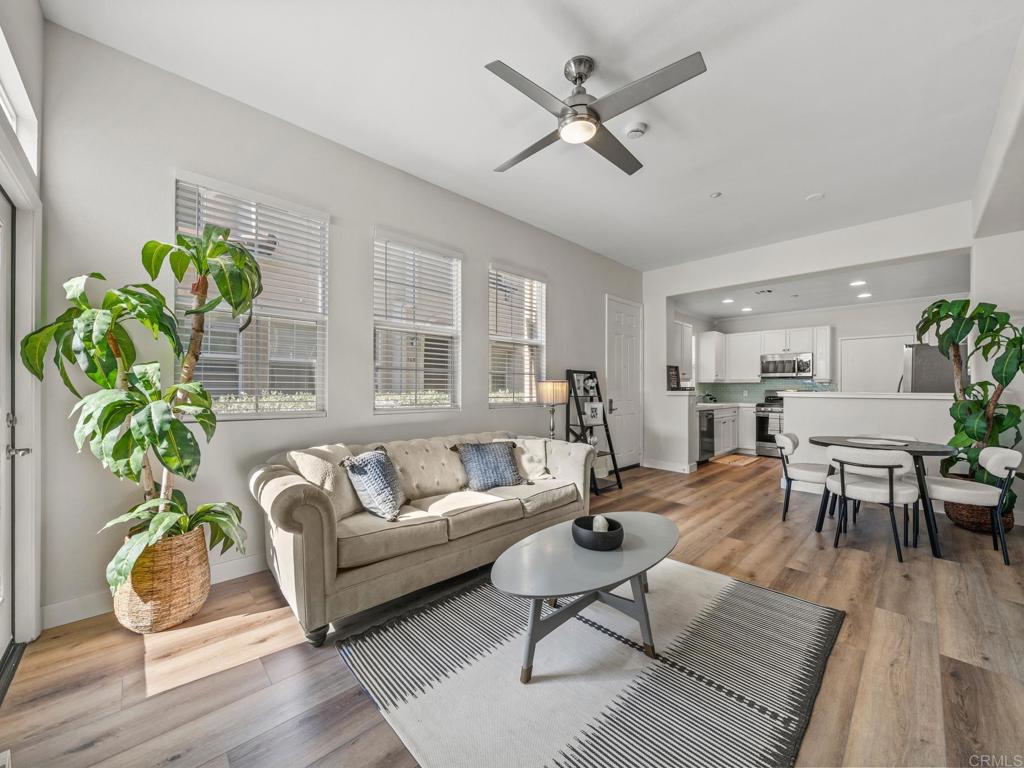 780 Anchor Cove