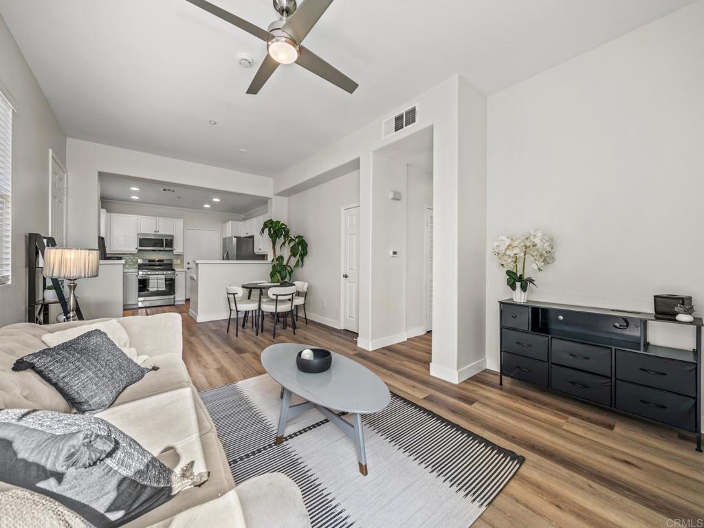 780 Anchor Cove