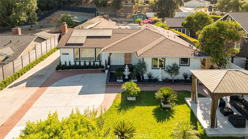 10431 Johanna Street