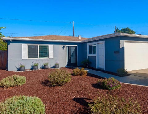 Photo of 3164 Meridian Avenue, San Jose, CA 95124 (MLS # ML82064051)