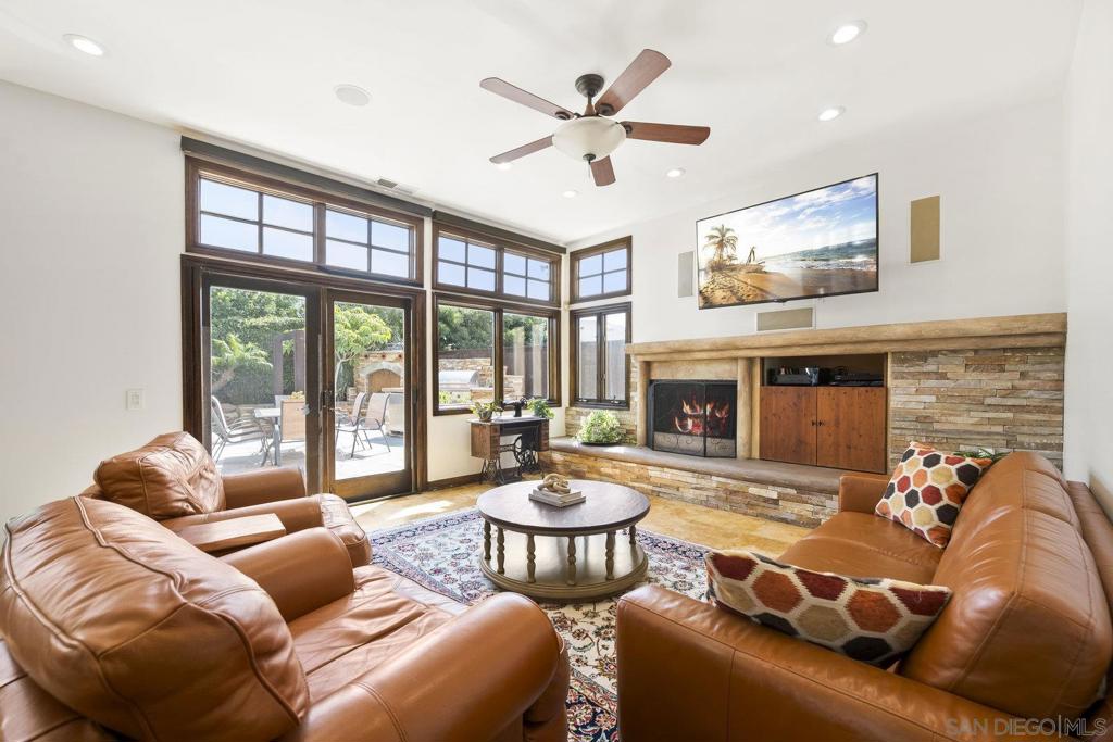 Rancho Santa Fe - Residential