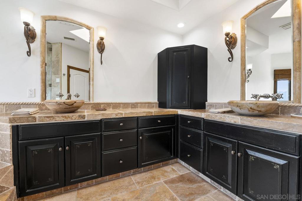 Rancho Santa Fe - Residential