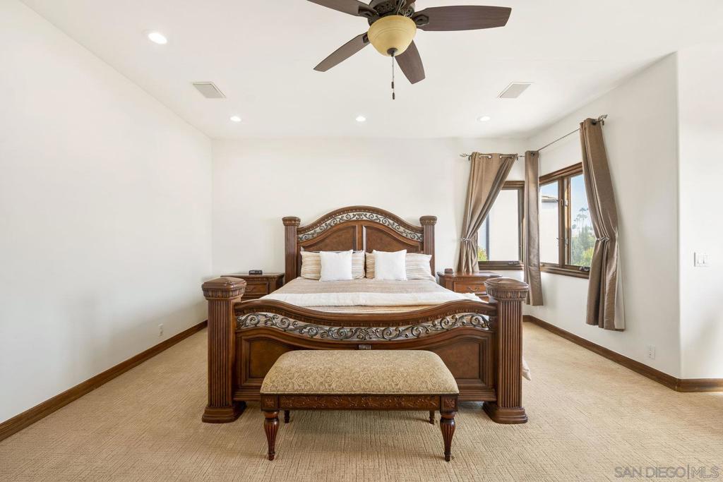 Rancho Santa Fe - Residential
