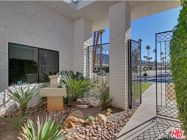 Indian Canyons - Residential