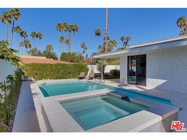 Indian Canyons - Residential