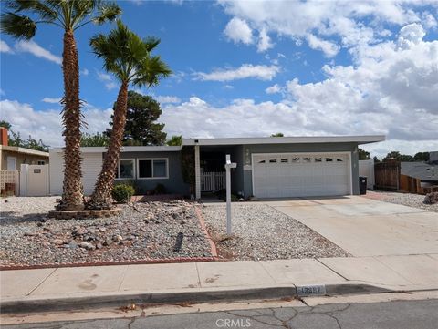 Photo of 13997 Wimbleton Drive, Victorville, CA 92395 (MLS # IV25219458)