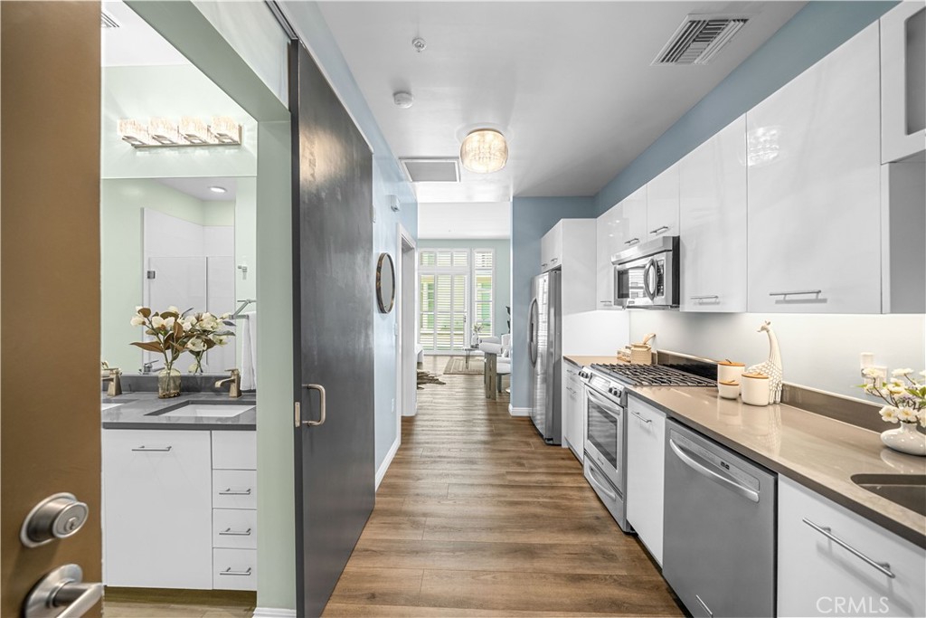 238 S Arroyo