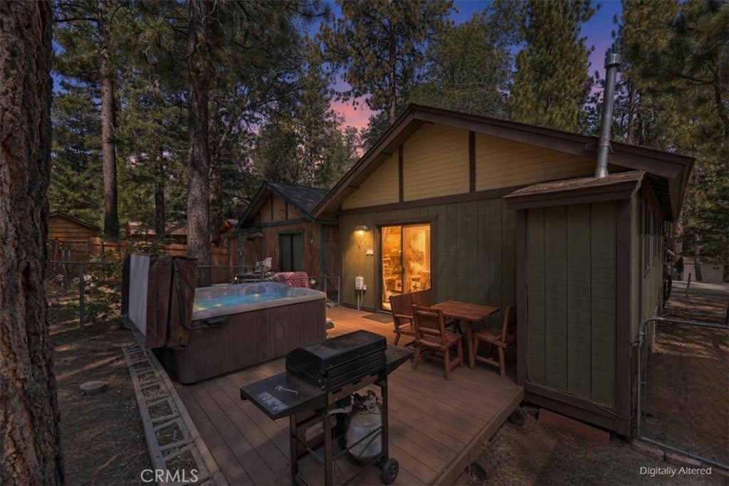 42587 Cedar