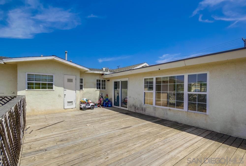 Lakeside - Residential