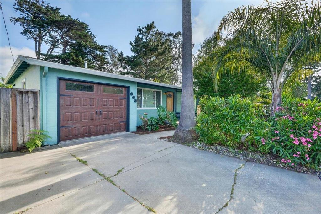 603 Harriet Avenue