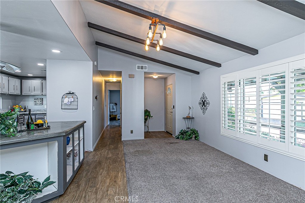 3985 Chatham