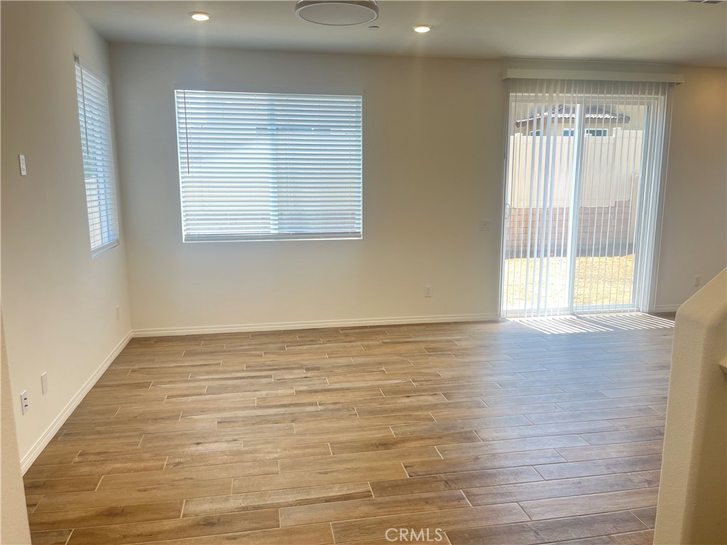 30343 Spineflower Street