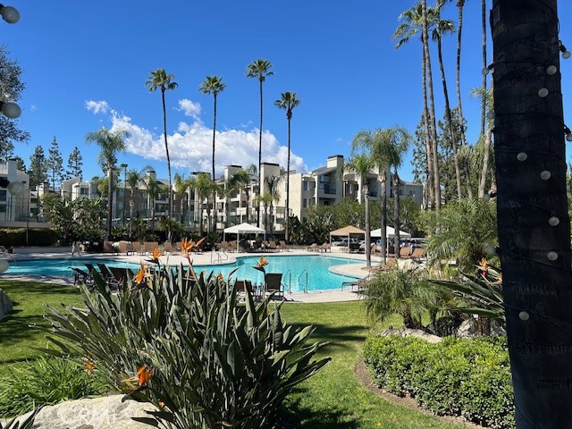 21450 Burbank Boulevard 311