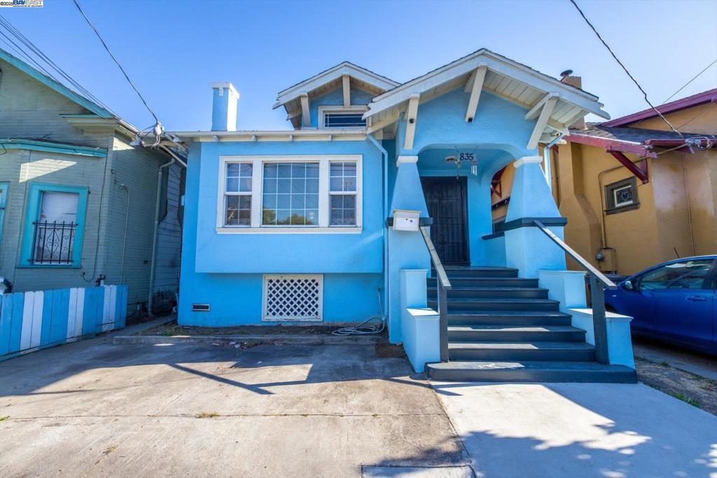 Welcome to 835 Apgar St., where timeless charm meets smart investment. The front house is a 1911 Craftsman with 2 bedrooms and 1 bath. Behind it sits a separate 1-bedroom, 1-bath unit that is currently rented and generating great rental income. This setup is perfect for homeowners who want to live in the front and let the back unit help pay the mortgage, or for investors seeking a solid, income producing property. A rare opportunity that blends history, flexibility, and financial upside all on one lot.