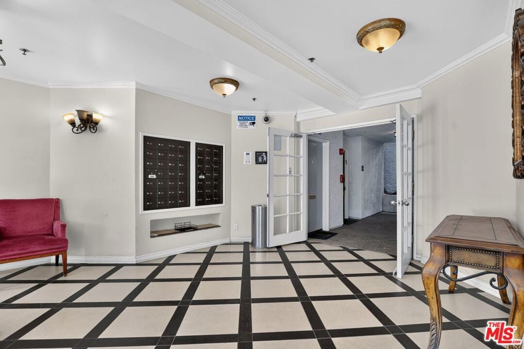 4401 Sepulveda Boulevard 104