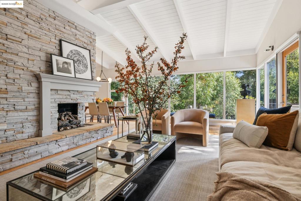 CROCKER HGHLANDS - Residential