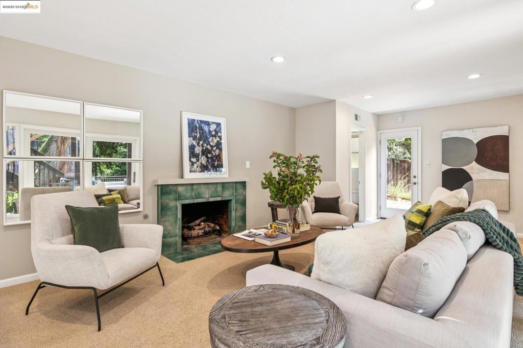 CROCKER HGHLANDS - Residential