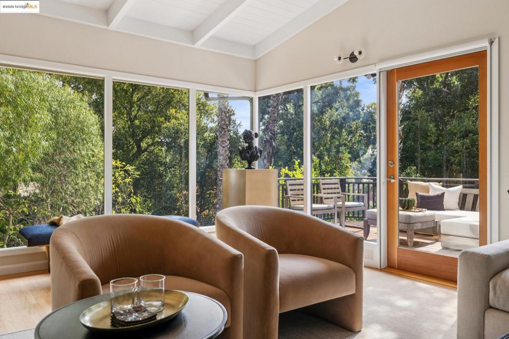 CROCKER HGHLANDS - Residential