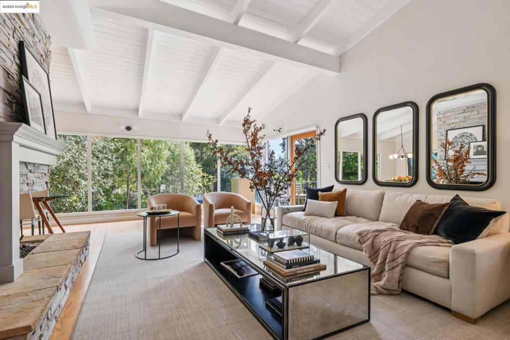 CROCKER HGHLANDS - Residential